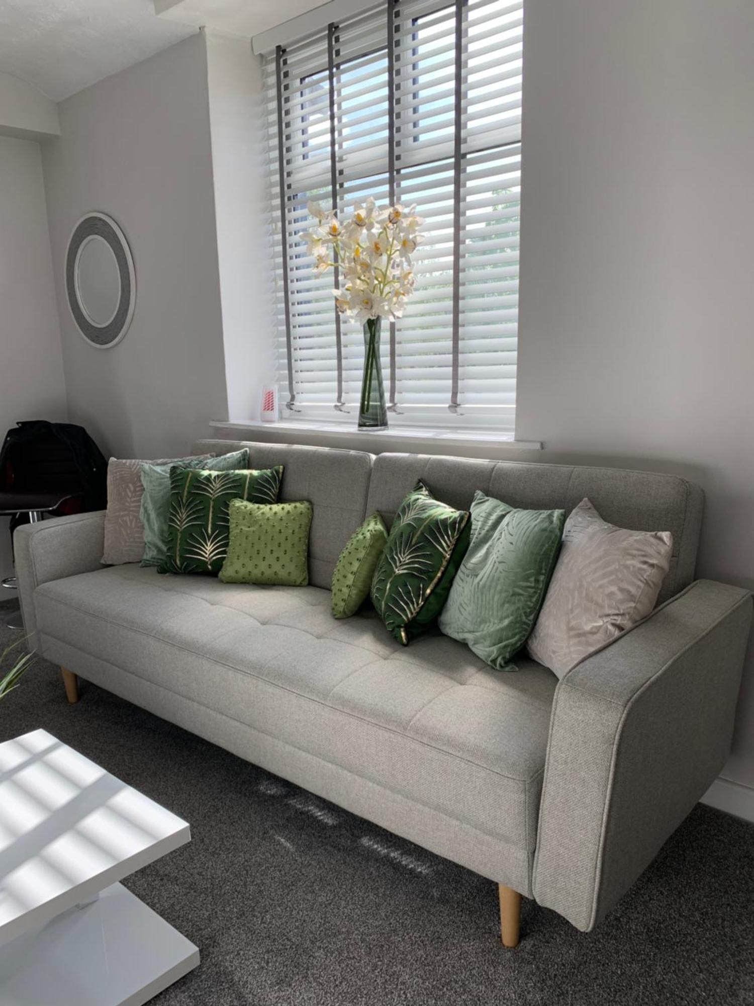 The Greens Apartment Farnworth ภายนอก รูปภาพ